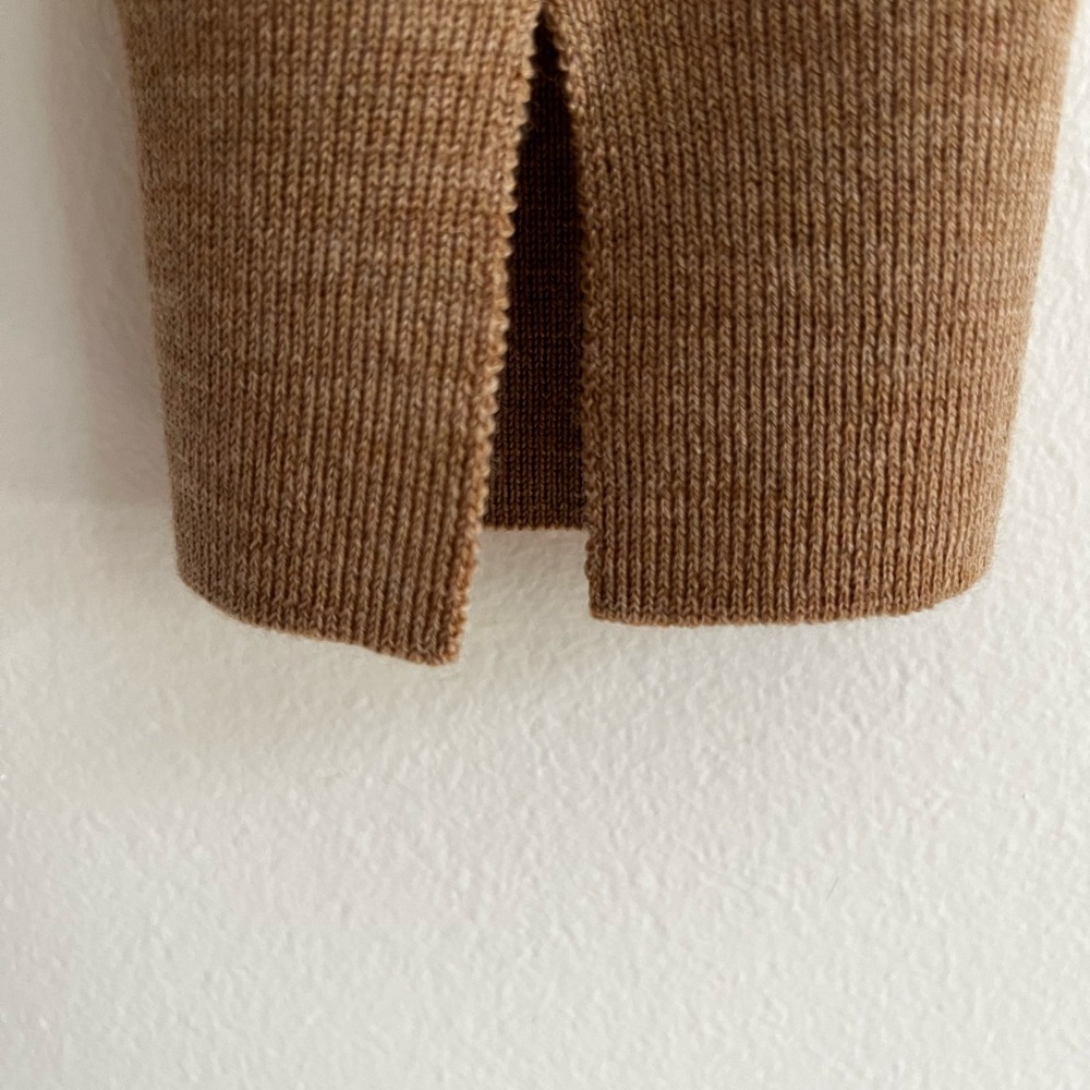 Hugo Boss Virgin Wool Top Size XS - Picture 6 of 16